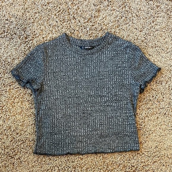 SHEIN Tops - SHEIN Gray Cropped Baby Tee